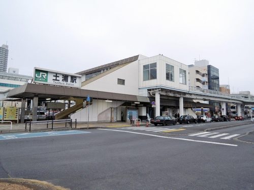 JR土浦駅から花火大会の会場方面へ徒歩で向かうイメージ